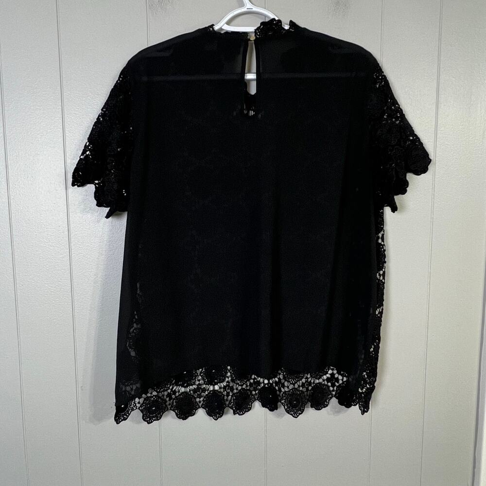 Who What Wear XXL Black Crochet Lace Blouse Scalloped Hem - Picture 2 of 8